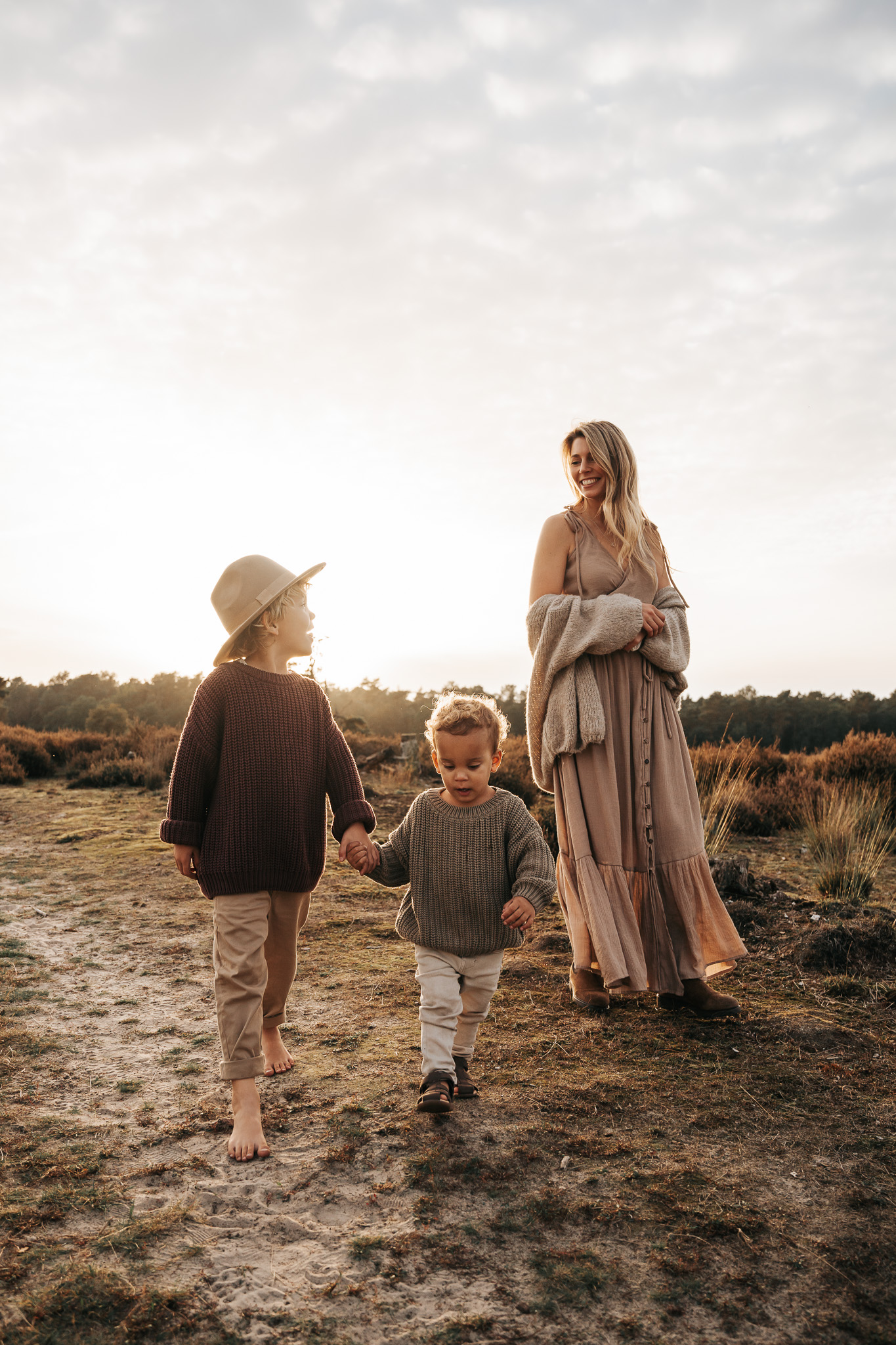 fotograaf-Utrecht-Maarssen-Breukelen-leidscherijn- motherhood-gezinsfotograaf-zwangerschapsfotoshoot