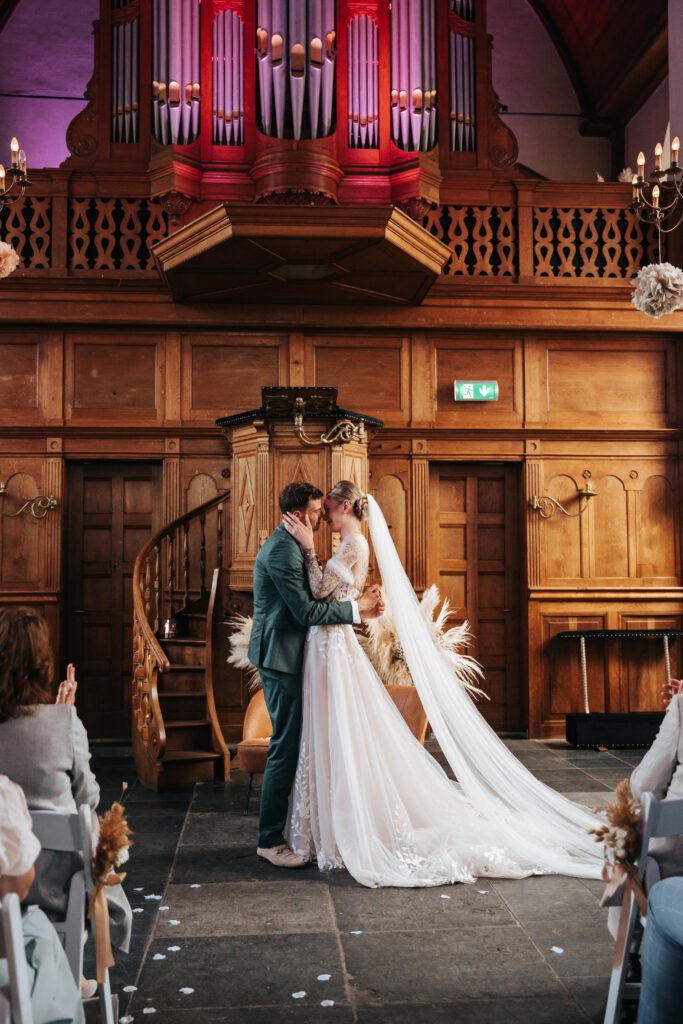 trouwfotograaf-utrecht-amersfoort-bruidsreportage-trouwen-in-utrecht