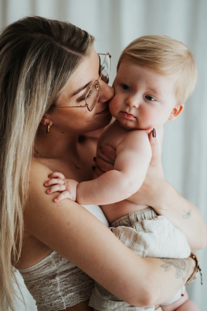 motherhood-fotoshoot-gezinfotoshoot-familie-utrecht-fotograaf